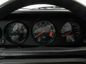 Porsche 911 (1984) thumbnail 13