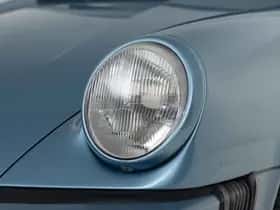 Porsche 911 (1984) thumbnail 23