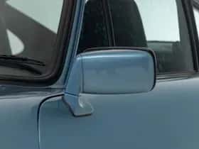Porsche 911 (1984) thumbnail 24