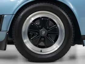 Porsche 911 (1984) thumbnail 44