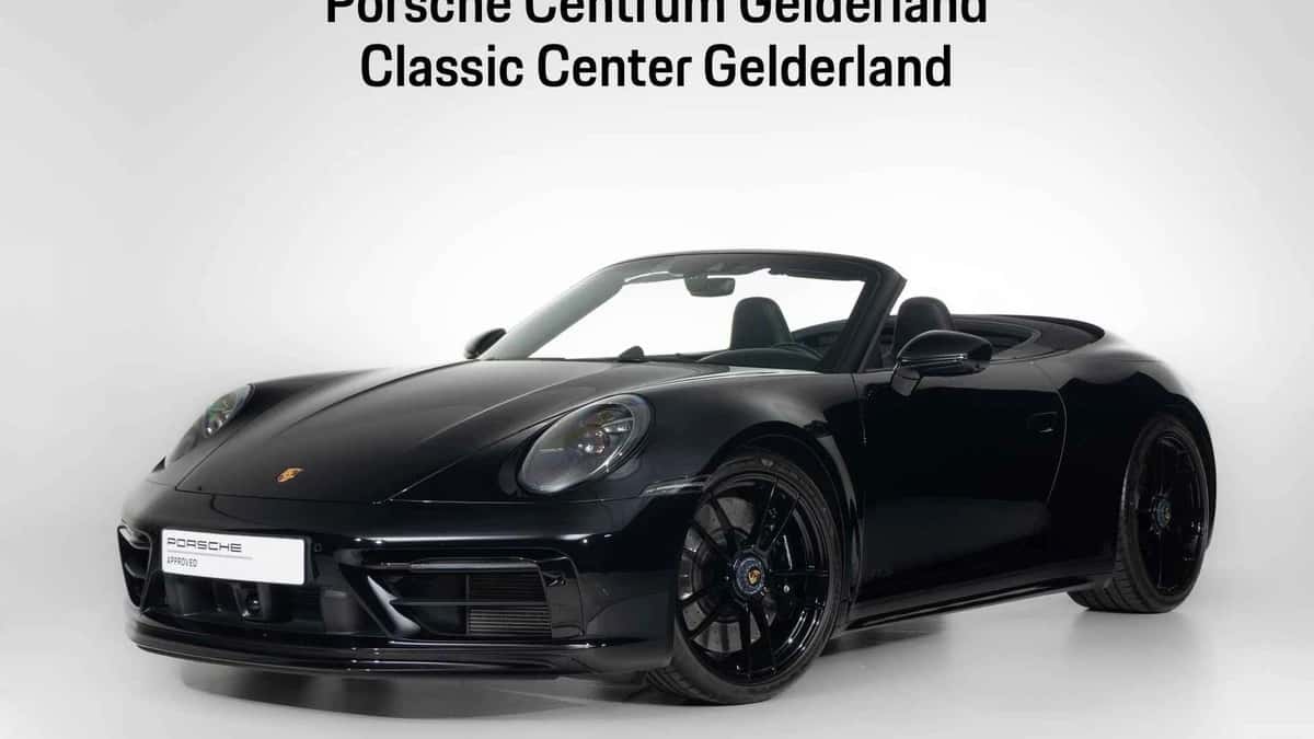 Porsche 911 (2024) — foto 1