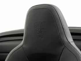 Porsche 911 (2024) thumbnail 43