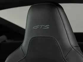 Porsche 911 (2025) thumbnail 19