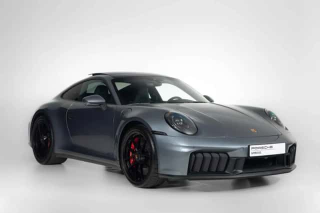 Porsche 911 (2025) thumbnail 5