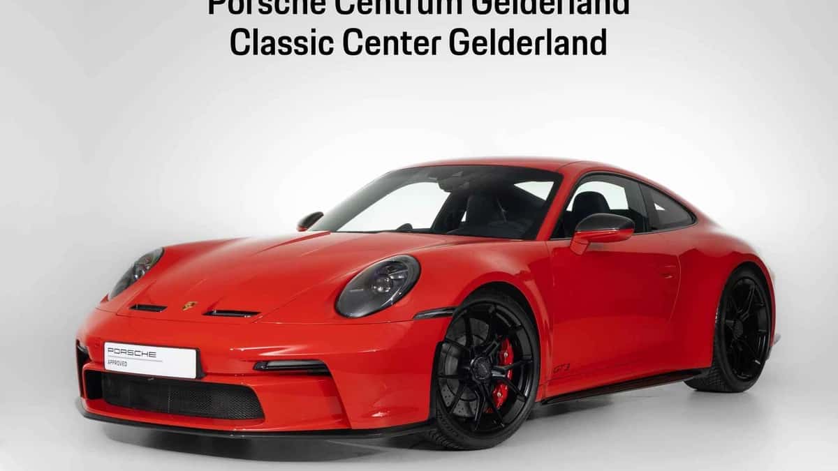 Porsche 911 (2022) — foto 1
