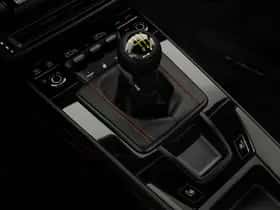 Porsche 911 (2022) thumbnail 14