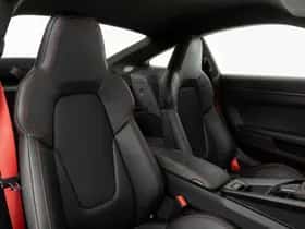 Porsche 911 (2022) thumbnail 9