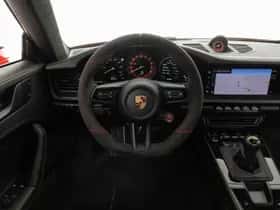 Porsche 911 (2022) thumbnail 10