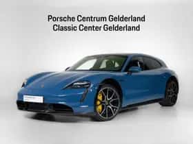 Porsche Taycan (2021)