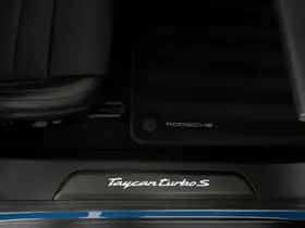 Porsche Taycan (2021) thumbnail 33