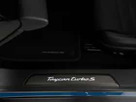 Porsche Taycan (2021) thumbnail 35
