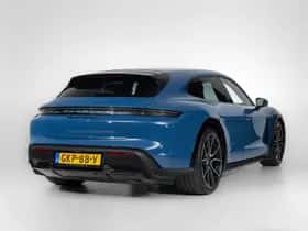 Porsche Taycan (2021) thumbnail 6