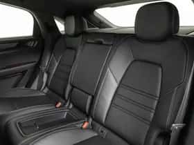 Porsche Cayenne (2024) thumbnail 20