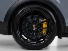 Porsche Cayenne (2024) thumbnail 22