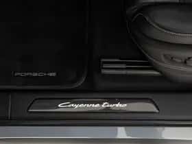 Porsche Cayenne (2024) thumbnail 36