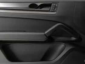 Porsche Cayenne (2024) thumbnail 39