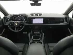 Porsche Cayenne (2024) thumbnail 9