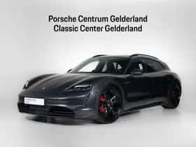 Porsche Taycan (2024)