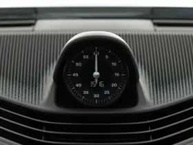 Porsche Taycan (2024) thumbnail 19