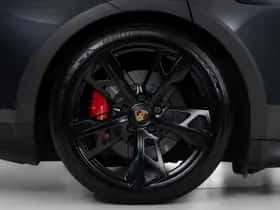 Porsche Taycan (2024) thumbnail 27