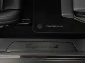 Porsche Taycan (2024) thumbnail 37