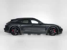Porsche Taycan (2024) thumbnail 10