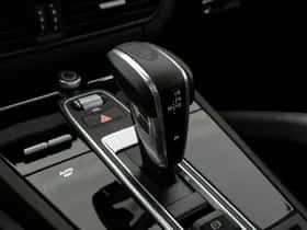 Porsche Cayenne (2022) thumbnail 19