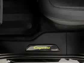 Porsche Cayenne (2022) thumbnail 39
