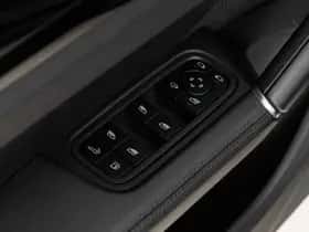 Porsche Cayenne (2022) thumbnail 44