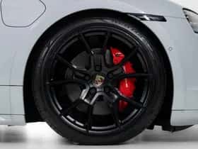 Porsche Taycan (2023) thumbnail 19