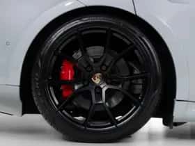 Porsche Taycan (2023) thumbnail 20