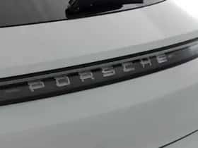 Porsche Taycan (2023) thumbnail 27