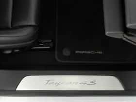 Porsche Taycan (2023) thumbnail 29