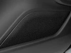 Porsche Taycan (2023) thumbnail 36