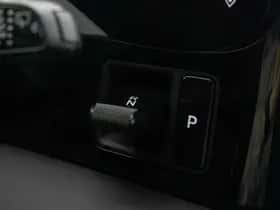 Porsche Taycan (2023) thumbnail 39