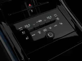 Porsche Panamera (2026) thumbnail 13