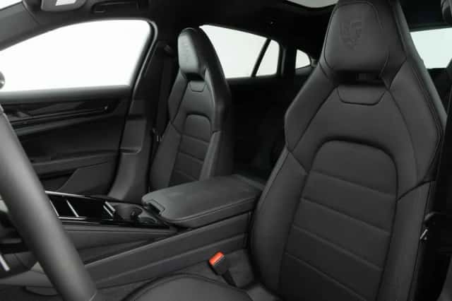 Porsche Panamera (2026) thumbnail 4