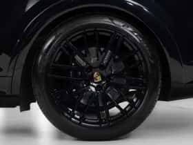 Porsche Cayenne (2024) thumbnail 51