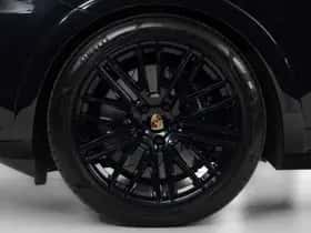 Porsche Cayenne (2024) thumbnail 52