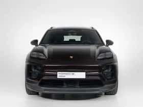 Porsche Macan (2024) thumbnail 16