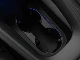 Porsche Macan (2024) thumbnail 18