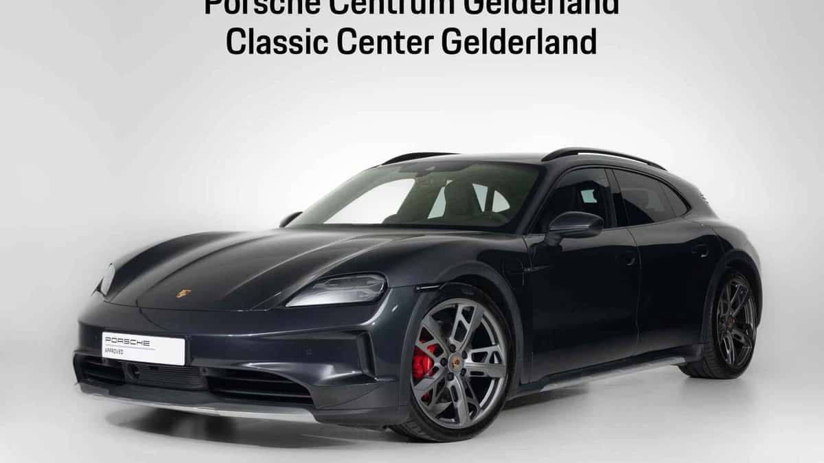 Porsche Taycan (2024) — foto 1