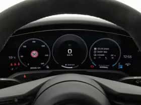 Porsche Taycan (2024) thumbnail 13