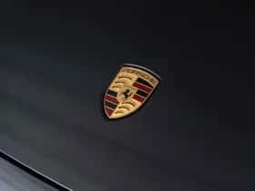 Porsche Taycan (2024) thumbnail 25