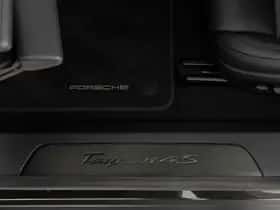 Porsche Taycan (2024) thumbnail 36