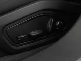 Porsche Taycan (2024) thumbnail 43