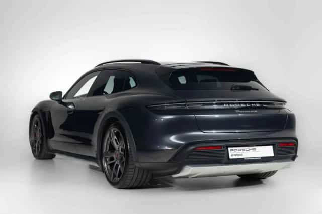 Porsche Taycan (2024) thumbnail 6