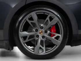Porsche Taycan (2024) thumbnail 51