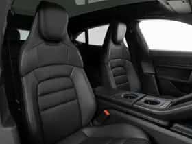 Porsche Taycan (2024) thumbnail 8