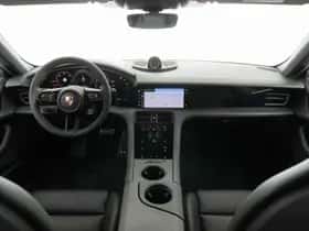 Porsche Taycan (2024) thumbnail 9